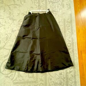 Beautiful, a line taffeta like, fancy party skirt. Worn one time.